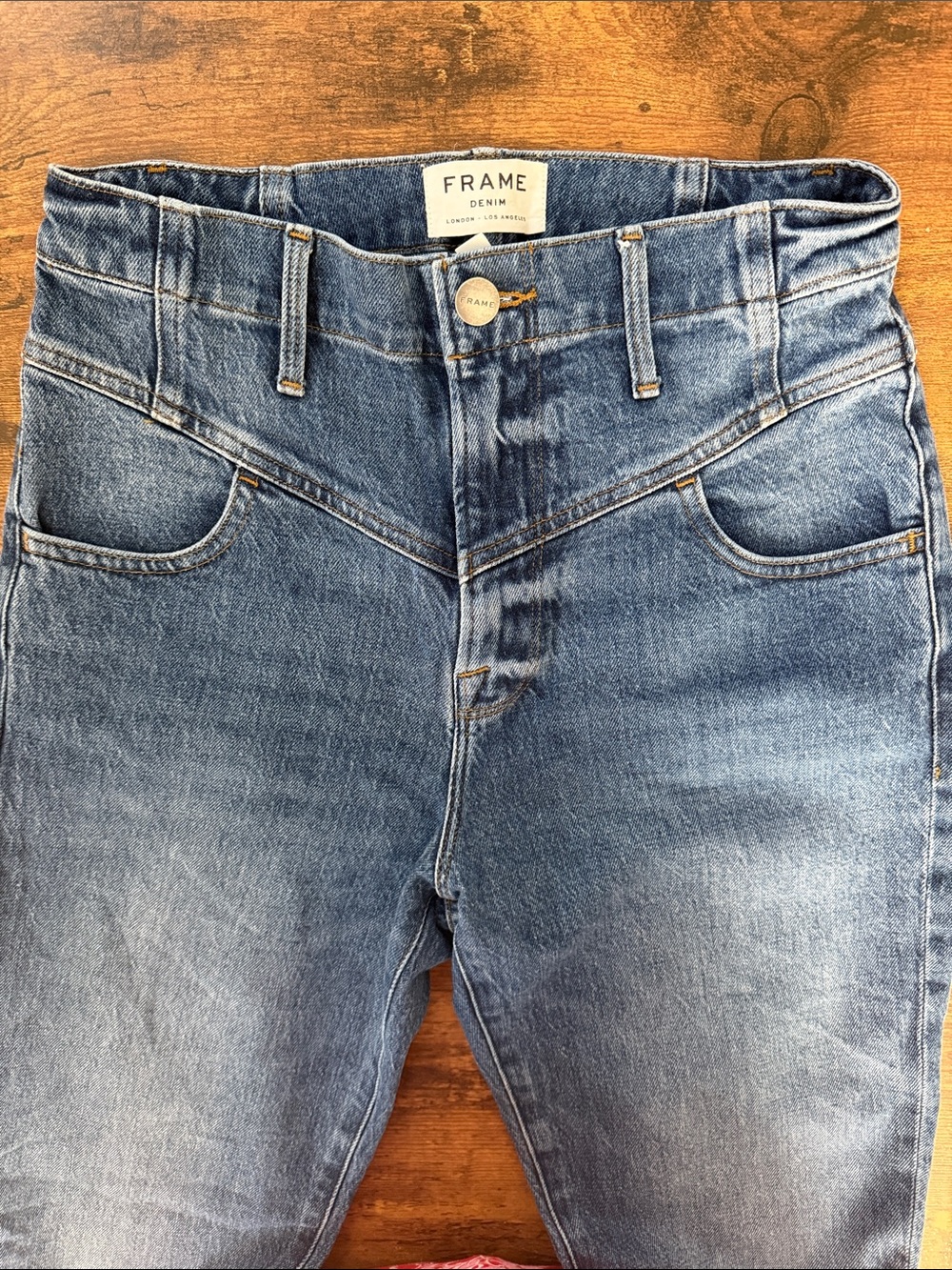 Frame High-Rise Straight Leg Jeans in Classic Blue - Picture 2 of 10